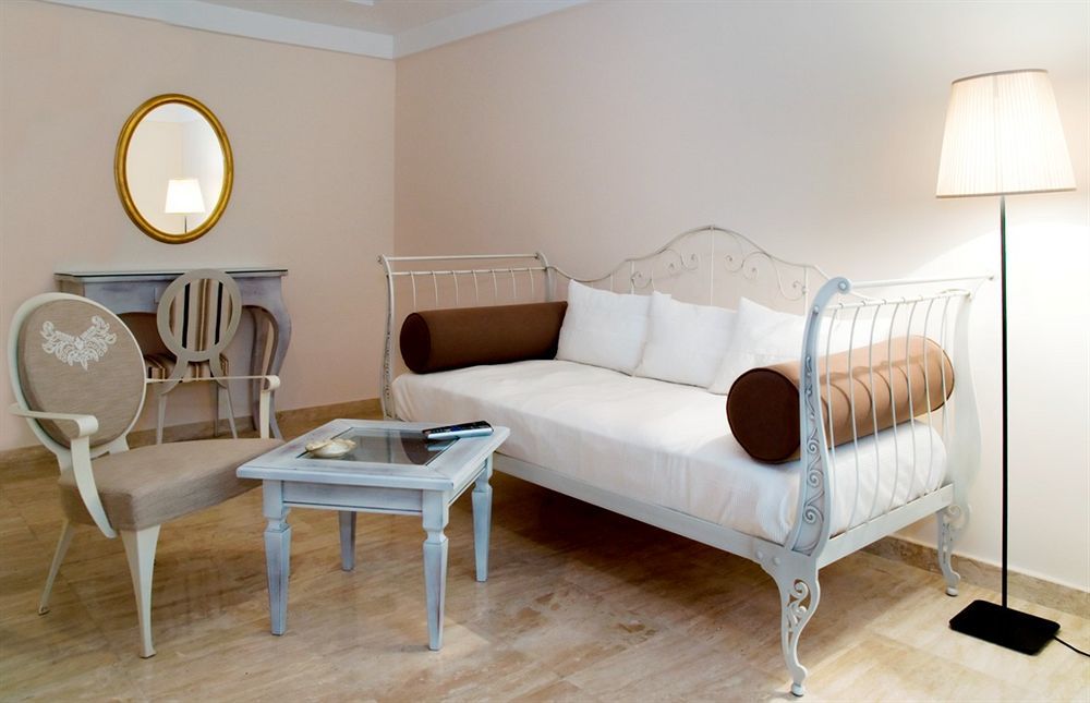 Hotel Azimut Sveti Stefan